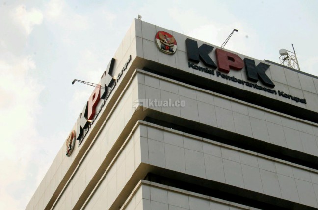 4 Pimpinan KPK Jadi Tersangka, Pakar Hukum: Cukup Keluarkan Perppu