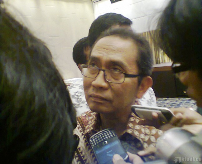 Adnan Pandu Sindir Penangkapan BW