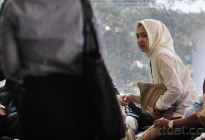 Airin Rachmi Diany Diperiksa KPK Terkait Kasus Dugaan Suap di lingkungan Mahkamah Konstitusi.`