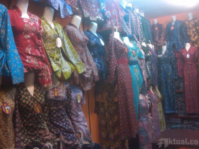 Akhir Liburan, Penjual Batik IBC Raup Untung Jutaan Rupiah