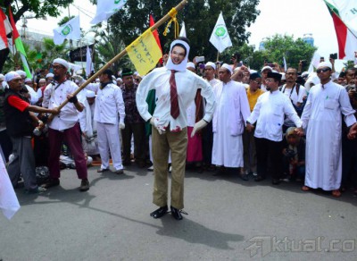 Aksi FPI terhadap Penolakan Ahok sebagai Gubernur DKI