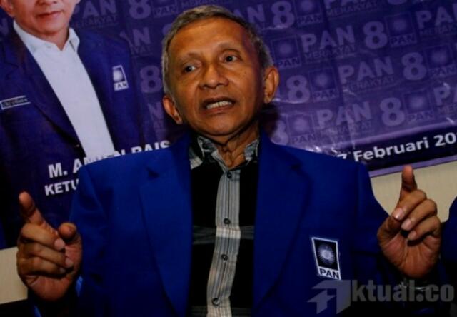 Amien Rais Akan Hadiri Pelantikan Jokowi-JK Bila Diundang