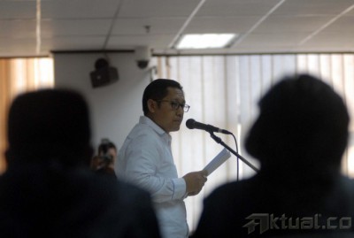 Anas Bacakan Pembelaan