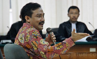 Andi Mallarangeng Jalani Sidang Perdana