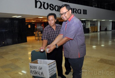 Anggota dan Karyawan DPR Beri Koin Untuk Australia