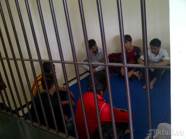 Aparat Amankan 24 Imigran Bangladesh dan Myanmar