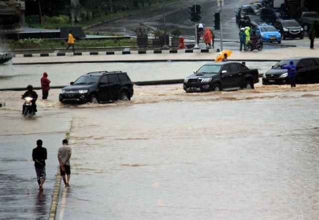 Bahas Banjir, Presiden Panggil Ahok