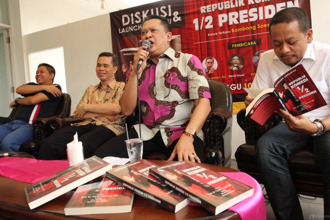 Bamsoet Desak Bareskrim Ambil Alih Kasus Century