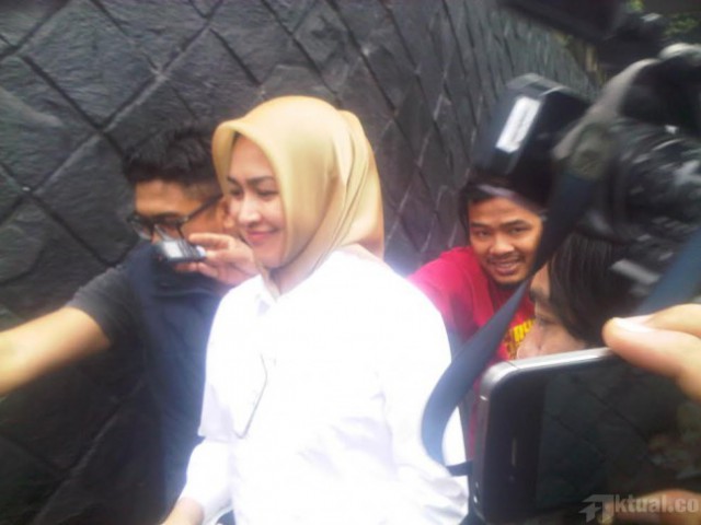 Bekas Kadinkes Tangsel Akan Ungkap Keterlibatan Airin di Korupsi Puskesmas