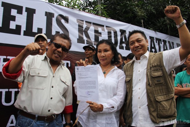 Belum Juga Hadir, Kubu Sutan Sebut KPK Korupsi Waktu