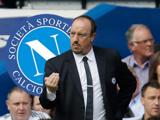 Benitez: Napoli Butuh Pemain Baru