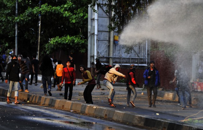 Bentrok di Makassar Berujung Pemecatan 4 Mahasiswa