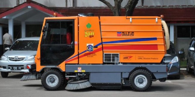 Bersihkan Sampah di JNF, Mobil Canggih Buatan Negeri Spaghetti Dikerahkan