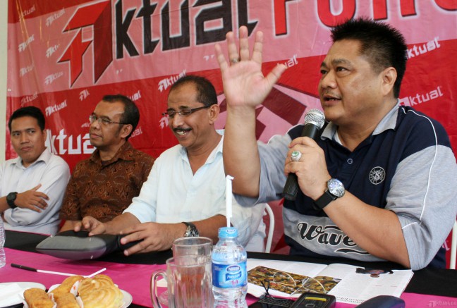 DPR Benarkan Janji Politik Menpora Soal Dualisme Persebaya Sebabkan Pembekuan PSSI