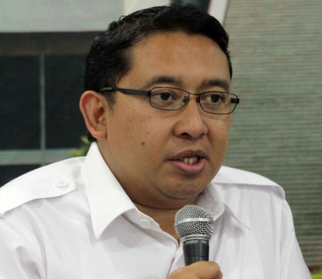 DPR: Sudah Tersangka, BW Jangan Atasnamakan KPK