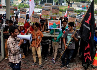 Desak KPK Periksa Plt Gubenur Riau dalam Kasus SKK Migas