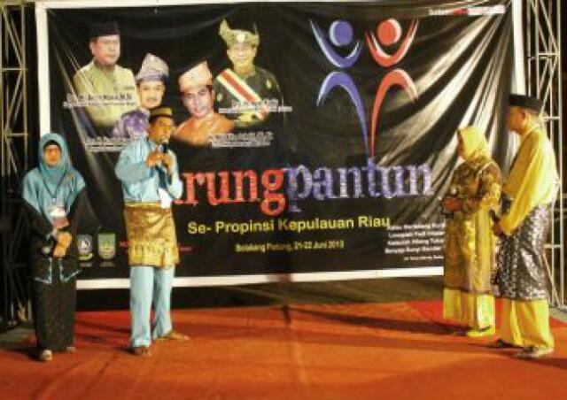 Digelar Batam, Singapura dan Malaysia Ikuti Tarung Pantun