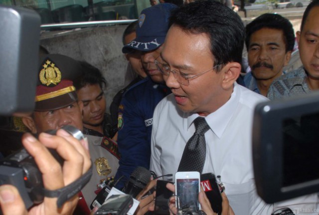 Dikabarkan 'Ngamuk', Ahok: Saya Cuma Makan Kue