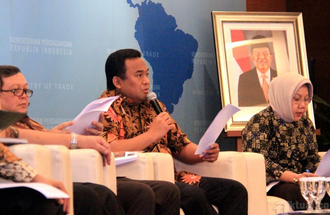 Disindir Jokowi Soal Laporan Harga Beras, Ini Kata Mendag Gobel