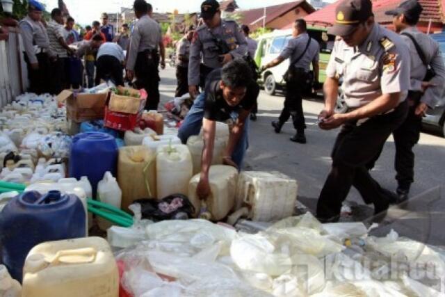 Dua Pelaut Tewas Tenggak Miras Oplosan