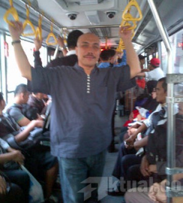FAKTA: Pemprov DKI Operasikan Bus Tak Layak Jalan