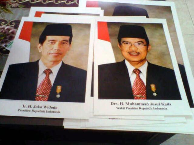 Foto Jokowi-JK Belum Terpasang di Sekolah