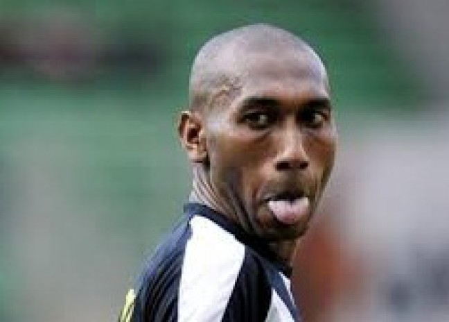 Gaji Patrick Wanggai Dipotong Akibat Berkelahi