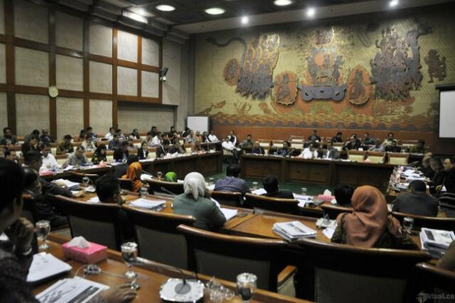 Gunakan PMN untuk Bayar Utang, Ekonom: Pecat Saja Direksi BUMN