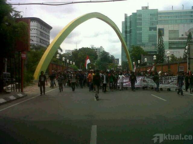 Harga BBM Naik, Mahasiswa di Medan Kecam Partai Politik