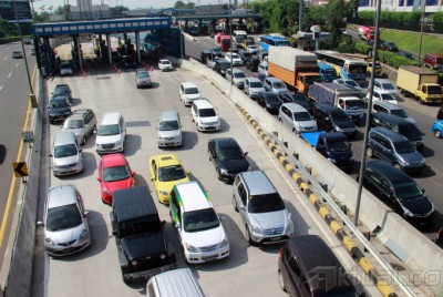 Hari Ini, Kenaikan Tarif Tol Dalam Kota Resmi Berlaku