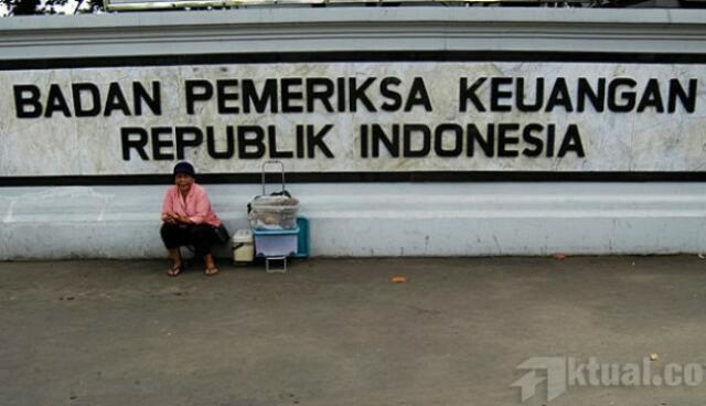 Harry Azhar Azis Ditunjuk Sebagai Ketua BPK 2014-2019