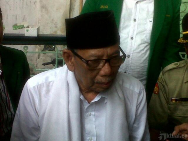 Hasyim Muzadi Tak Berambisi jadi Rais Aam Syuriah PBNU