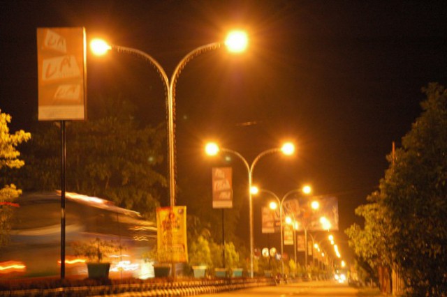 Hemat Listrik, Lampu Jalan di DKI Diganti LED