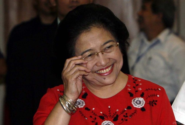 Hingga Pagi Ini, Rumah Mega Sepi