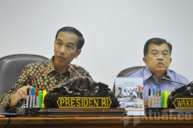 Hitungan Bulan, Pemerintah Timbulkan Berbagai Masalah Serius