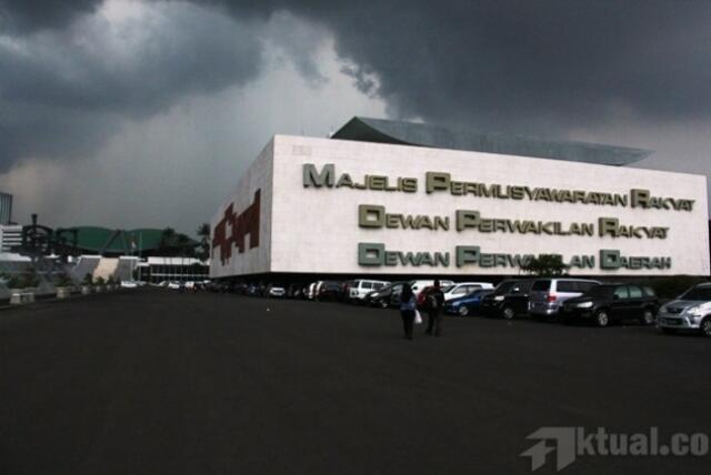 Ini Nama-nama Anggota DPR yang Sudah Setuju Gunakan Hak Interpelasi