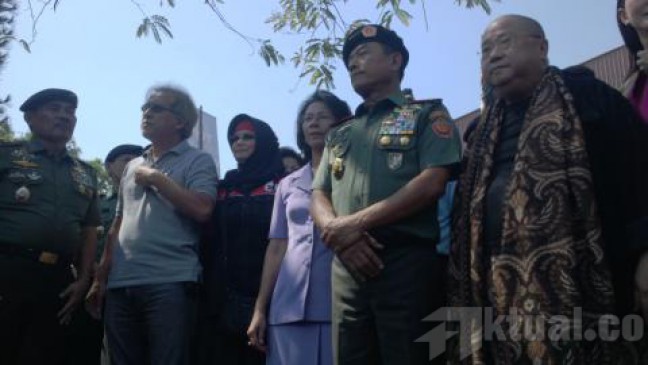 Iwan Fals: Begal Saja Dibakar, Masa Koruptor Dapat Karpet Merah