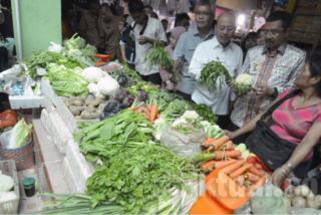 Jelang Natal dan Tahun Baru, Harga Daging dan Telur Ayam di Yogya Naik