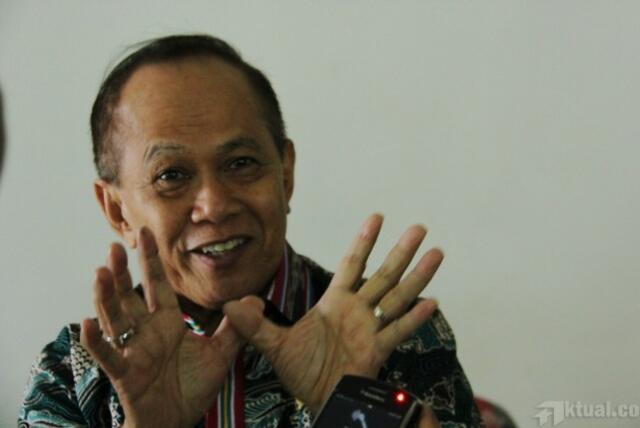 Jokowi Naikan Harga BBM, Syarief Hasan: Pikirkan Rakyat