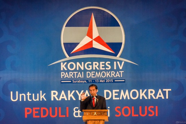 Jokowi: Pak SBY, Tolong Pak Ruhut Diberi Penghargaan