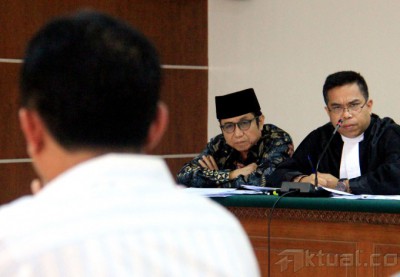 Kabiro Hukum dan Humas ESDM Menjadi Saksi Waryono Karno