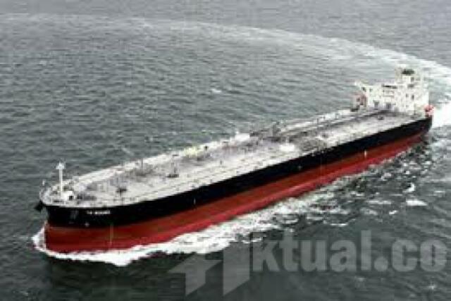 Kapal Muat 3.100 Ton Minyak Sawit Dirampok, ABK Dibuang ke Laut