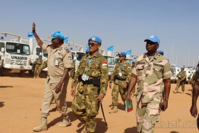 Komandan Sektor Barat Tinjau Pasukan Indonesia di Darfur