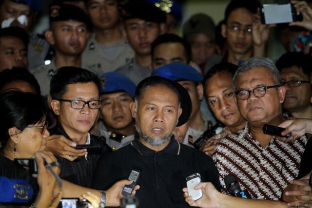 Kuasa Hukum BW: Surat dari KPK Bukan Minta Dihentikan Tapi Ditunda