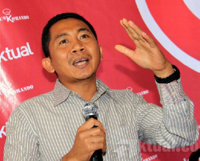 Lelang Jabatan Alat Privatisasi dan Neolib