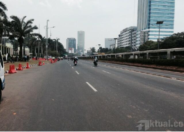 Lengang, Arus Lalulintas di Jalan Gatot Subroto Arah ke Slipi