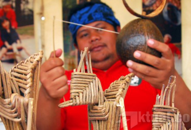 Mainan Tradisional Berjuang Keras Lawan Mainan Impor