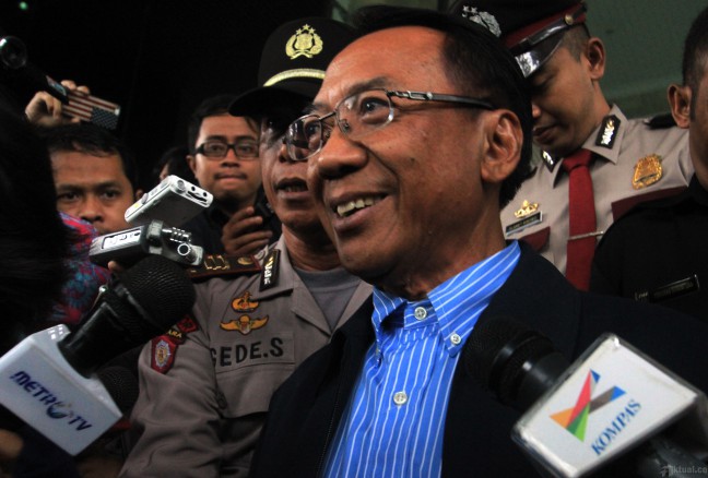 Mangkir Lagi, Pengacara Yakin KPK Tak Akan Panggil Paksa Jero