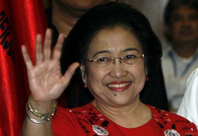 Megawati Hadiri Pelantikan Menteri Jokowi-JK