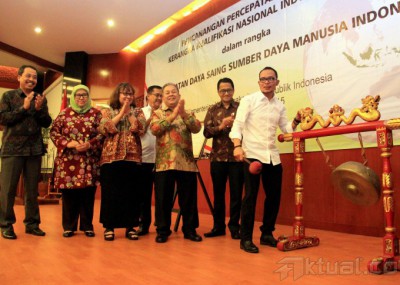 Menakertrans Canangkan Percepatan Penerapan KKNI